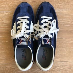 Brooks Vanguard Sneakers